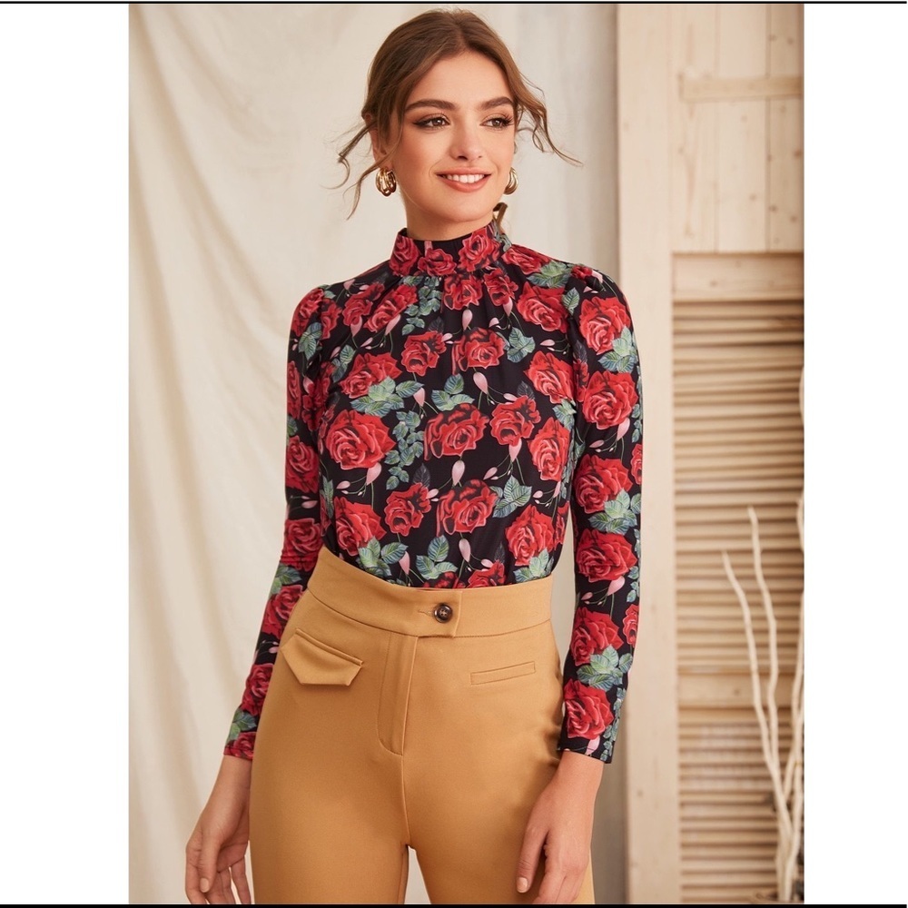 Secret Garden Floral Print Blouse - Picture 5 of 8